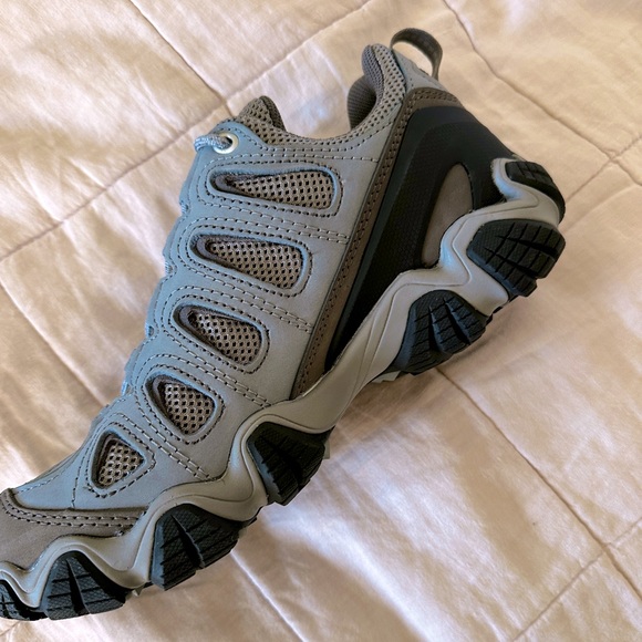 Oboz women’s Sawtooth ll Low (sawtooth 2) BLUE! Hiking boots. - Picture 9 of 13